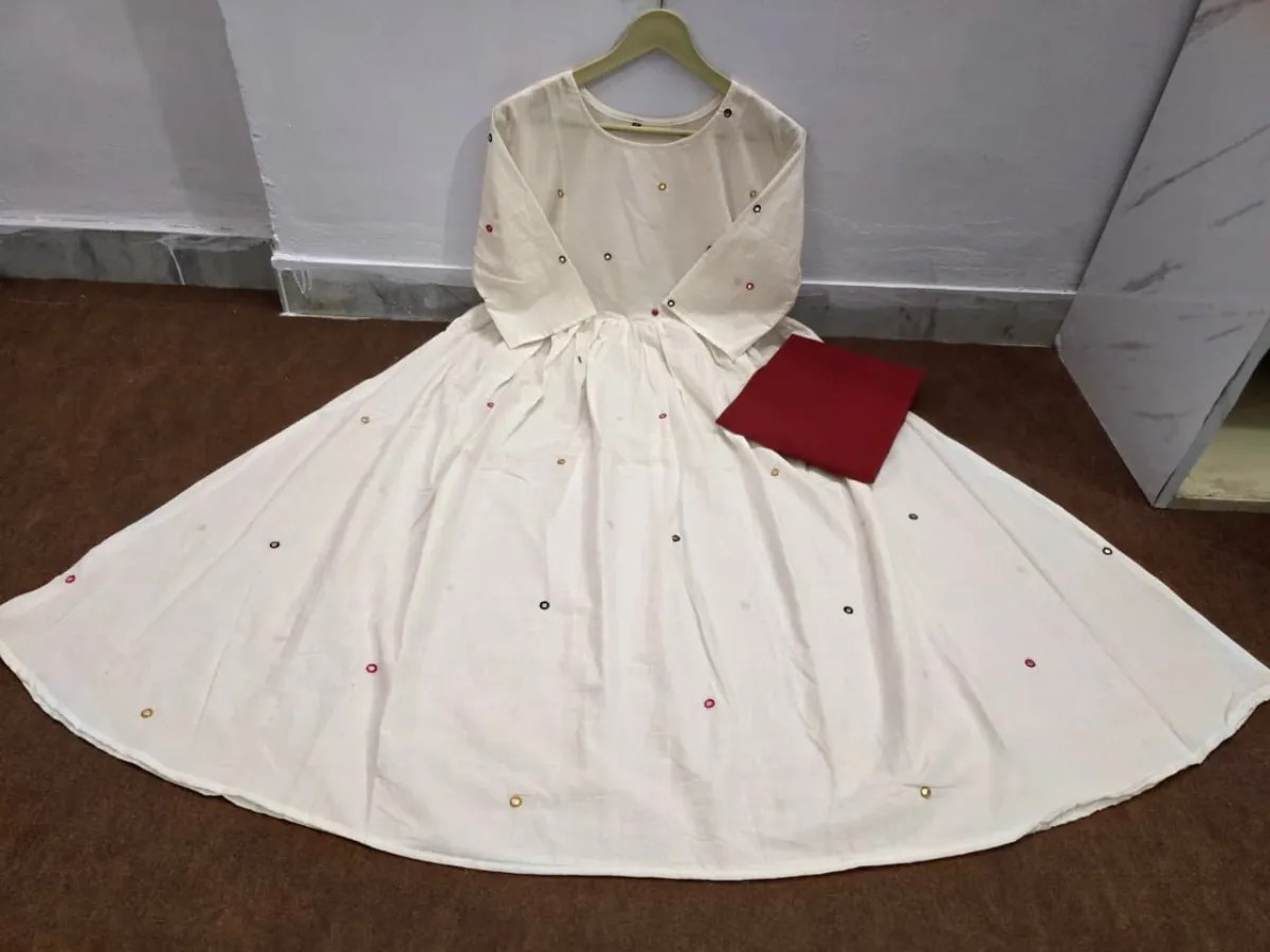Full-Length Flare and Silhouette of Festival Special Anarkali Suit