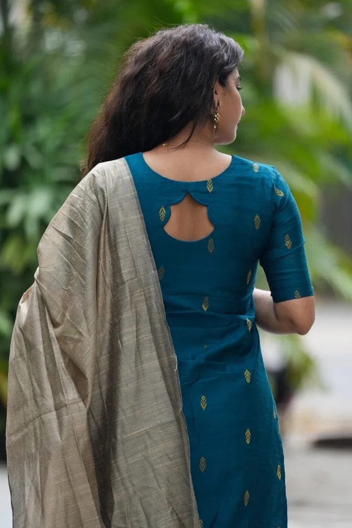 Rudrani Kanchi Cotton Suit Set - Jaipuri Print Close Up Detail