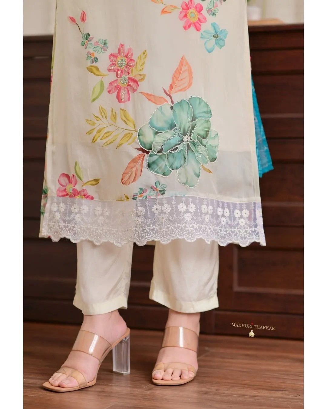Elegant Reshmi Organza Suit Set - Jaipuri Print Close Up Detail