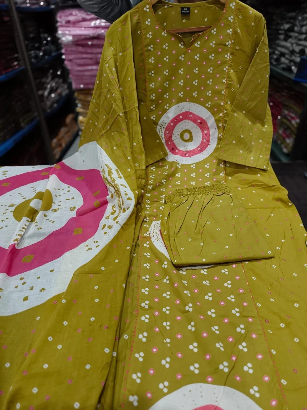 Enchanting Ethnic Cotton Kurti Set - Jaipuri Print Close Up Detail