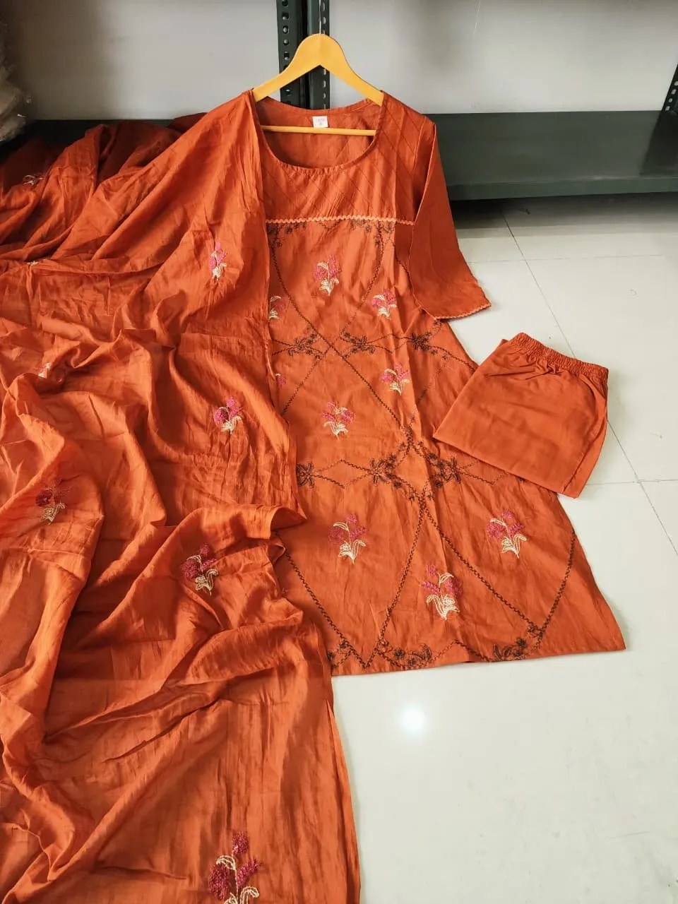 Elegant Embroidered Cotton Suit Set Full Length & Fit View | Jaipur Cloth