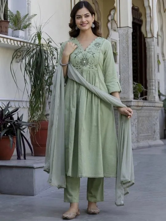 Elegant Kurta Pant with Dupatta Set