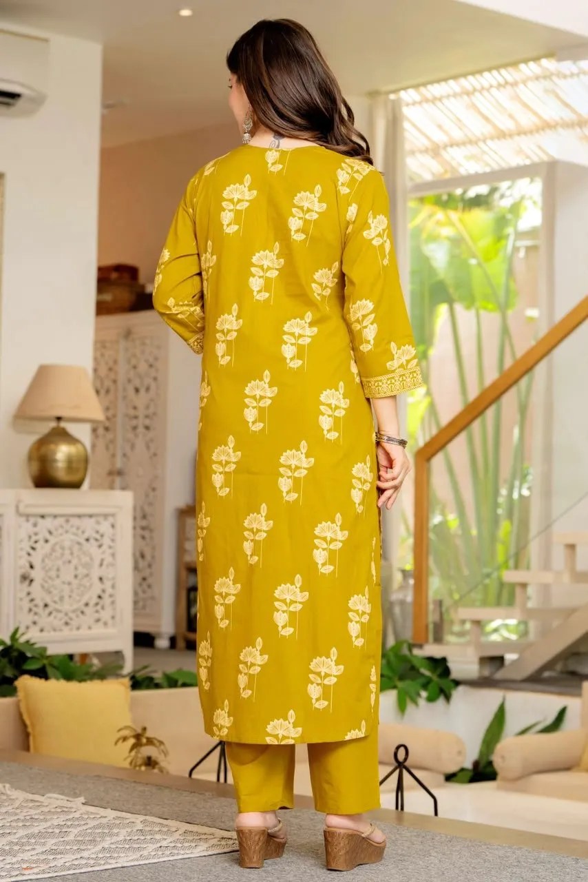 Mulmul Printed Dupatta Border and Fabric Draping - Jaipur Cloth