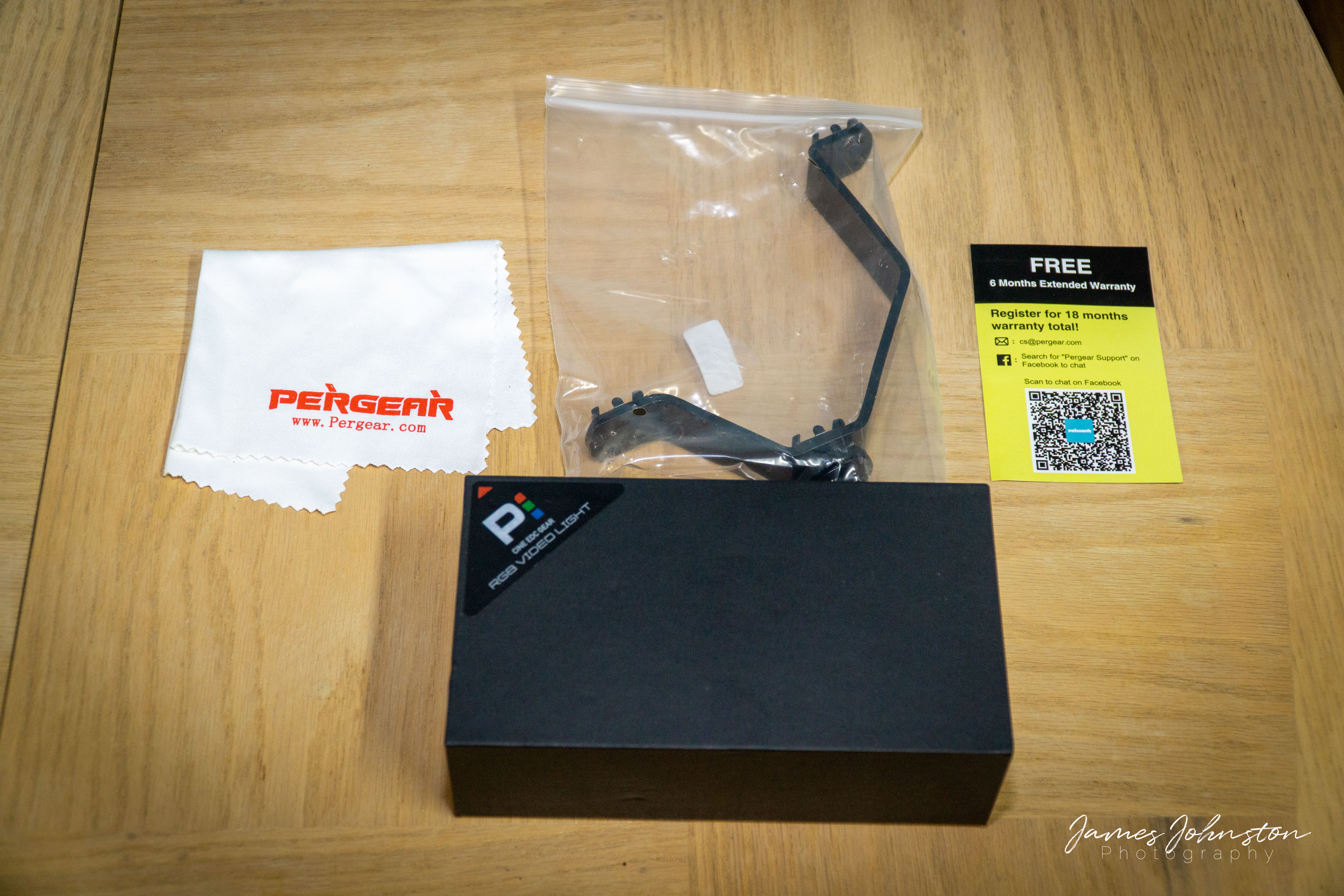 Review Boling BLP1 RGB Led Video Light James Johnston