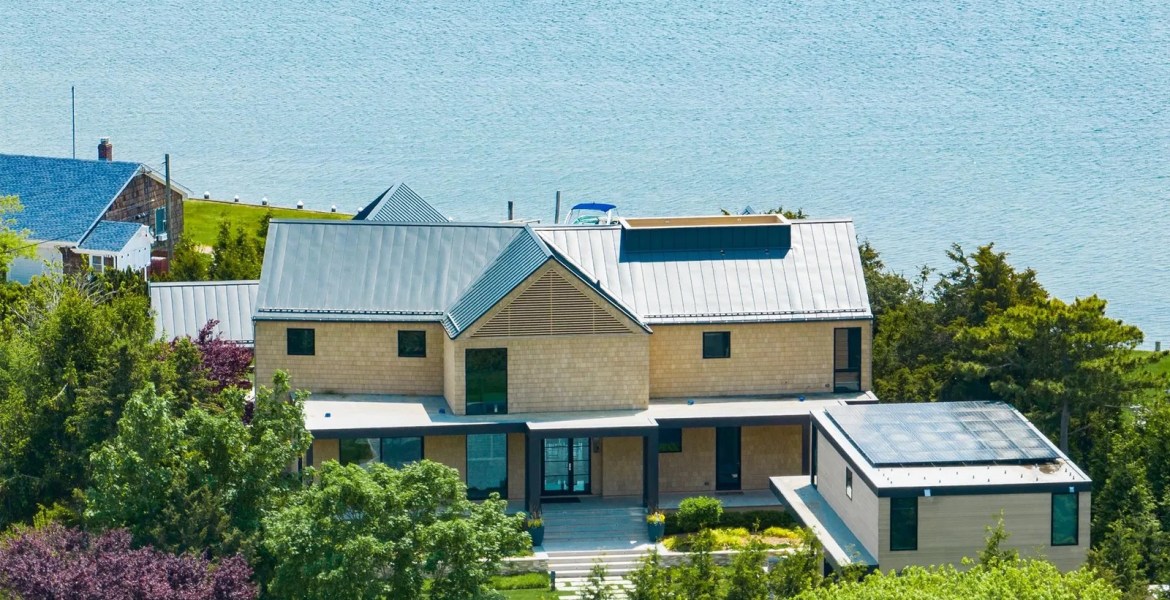 Hamptons Real Estate Waterfront