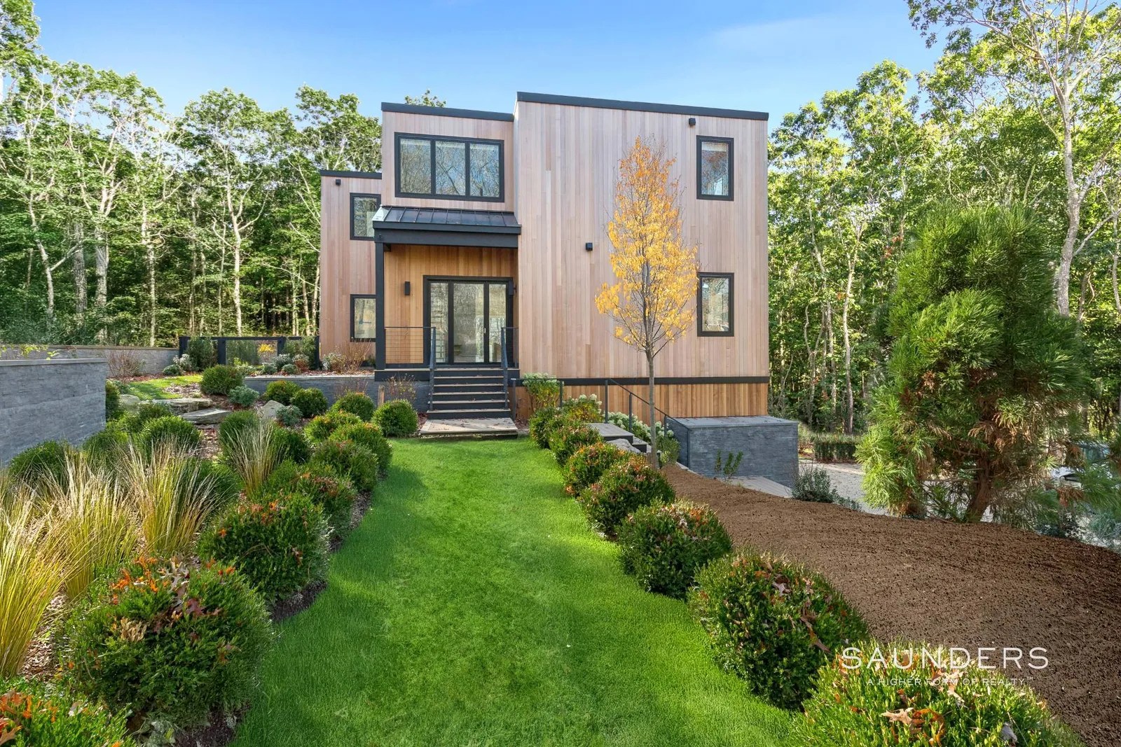 Hamptons Real Estate
