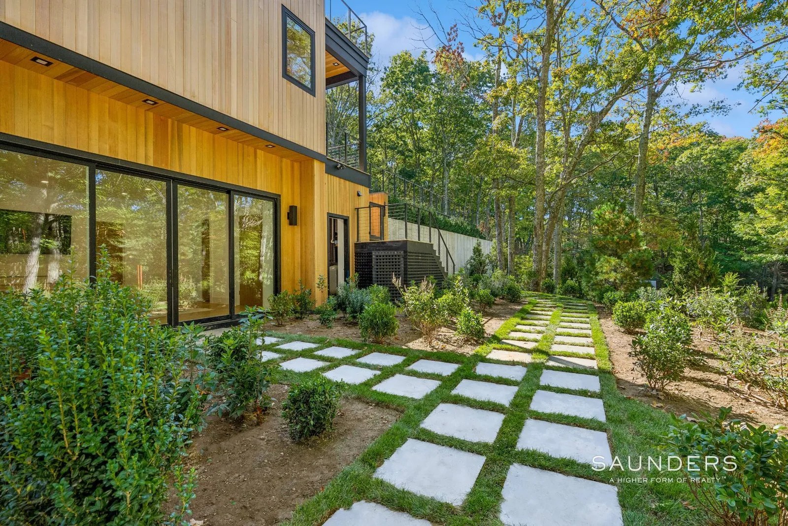 Hamptons Real Estate