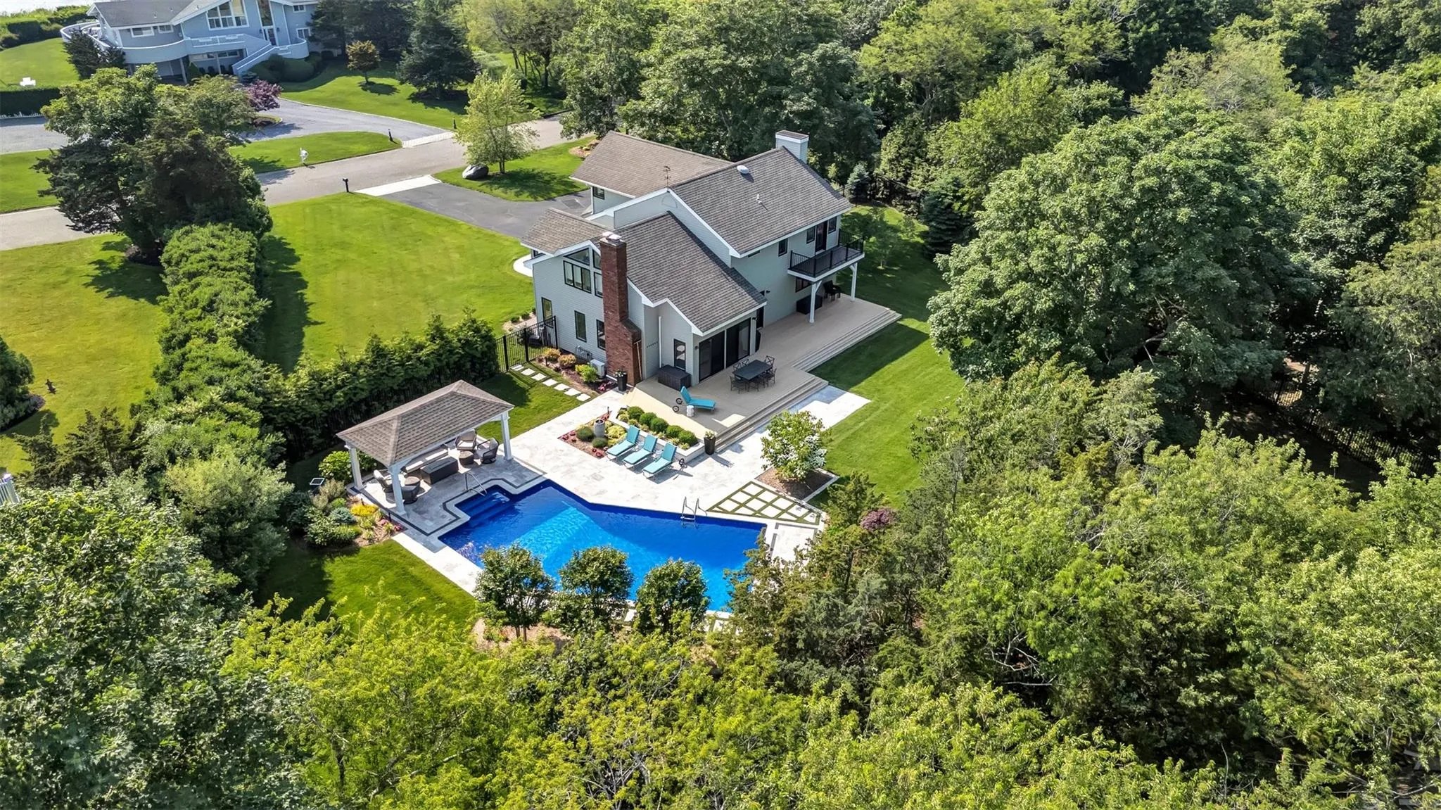 Hamptons Real Estate