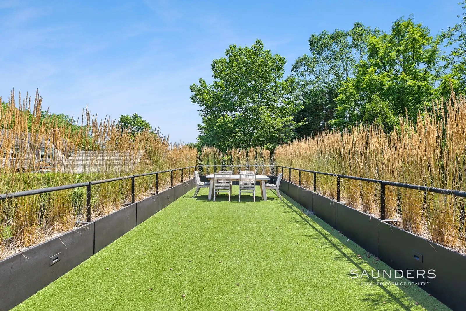 Hamptons Real Estate