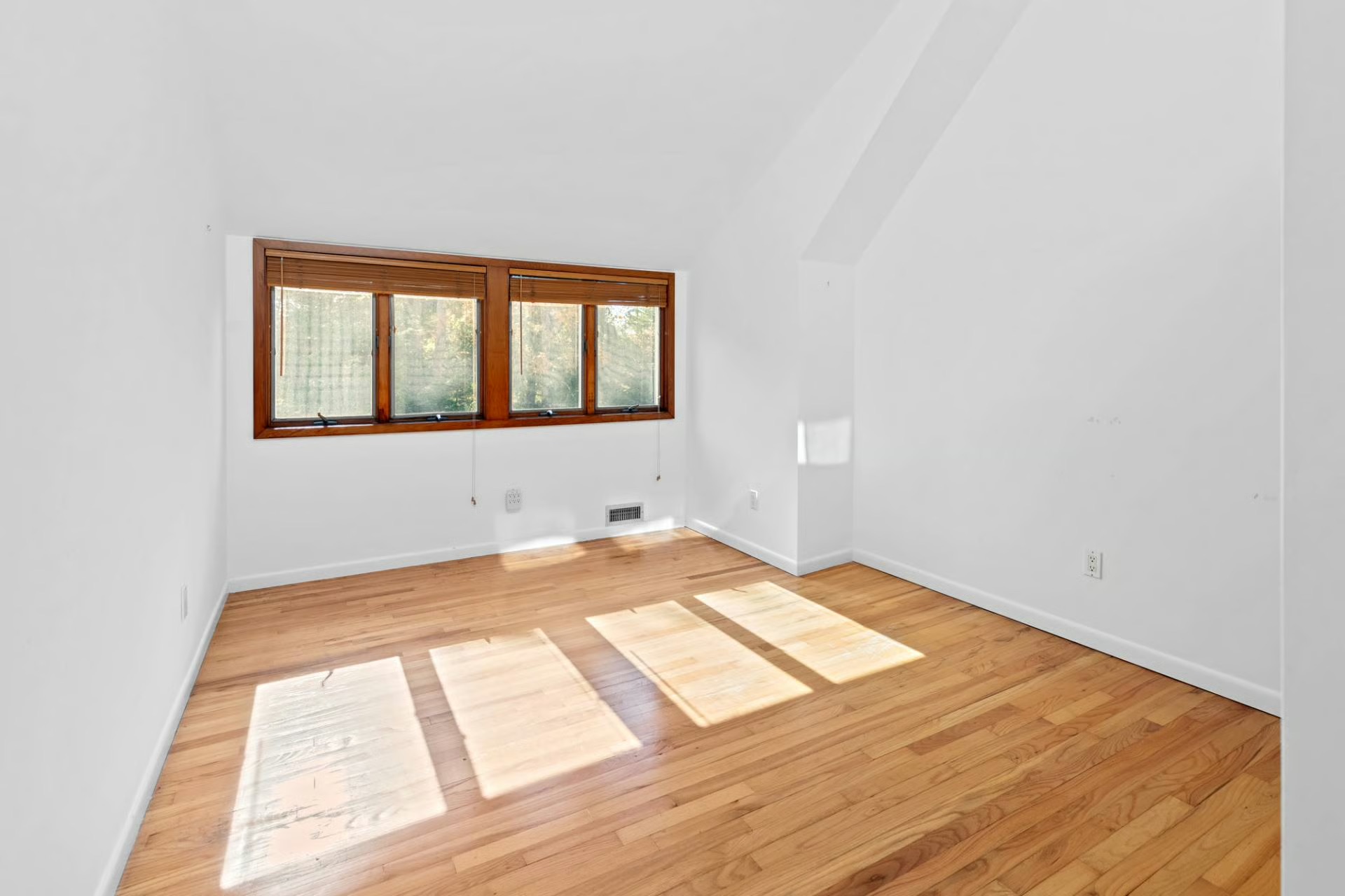 Hamptons Real Estate