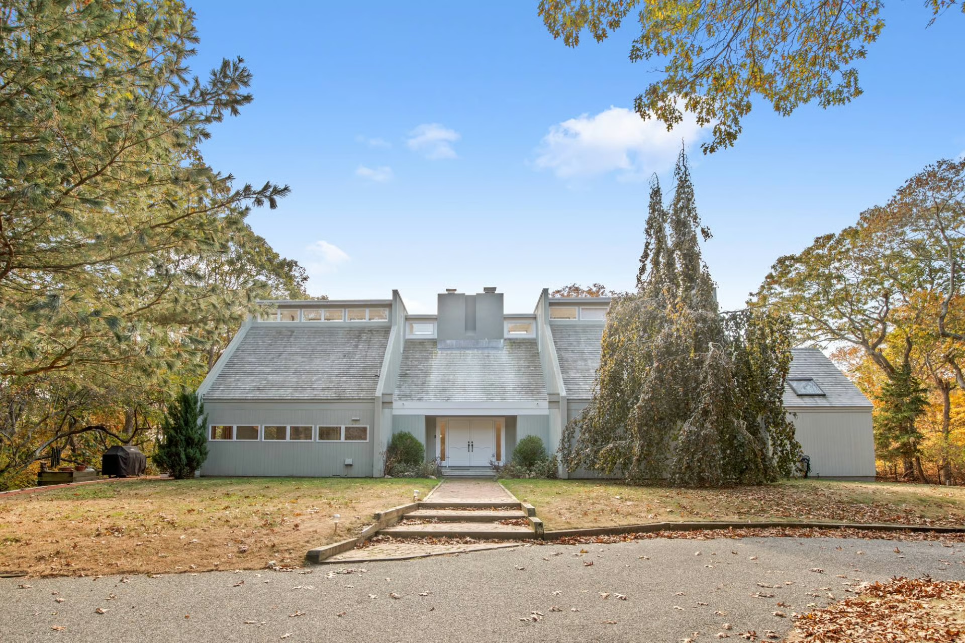 Hamptons Real Estate