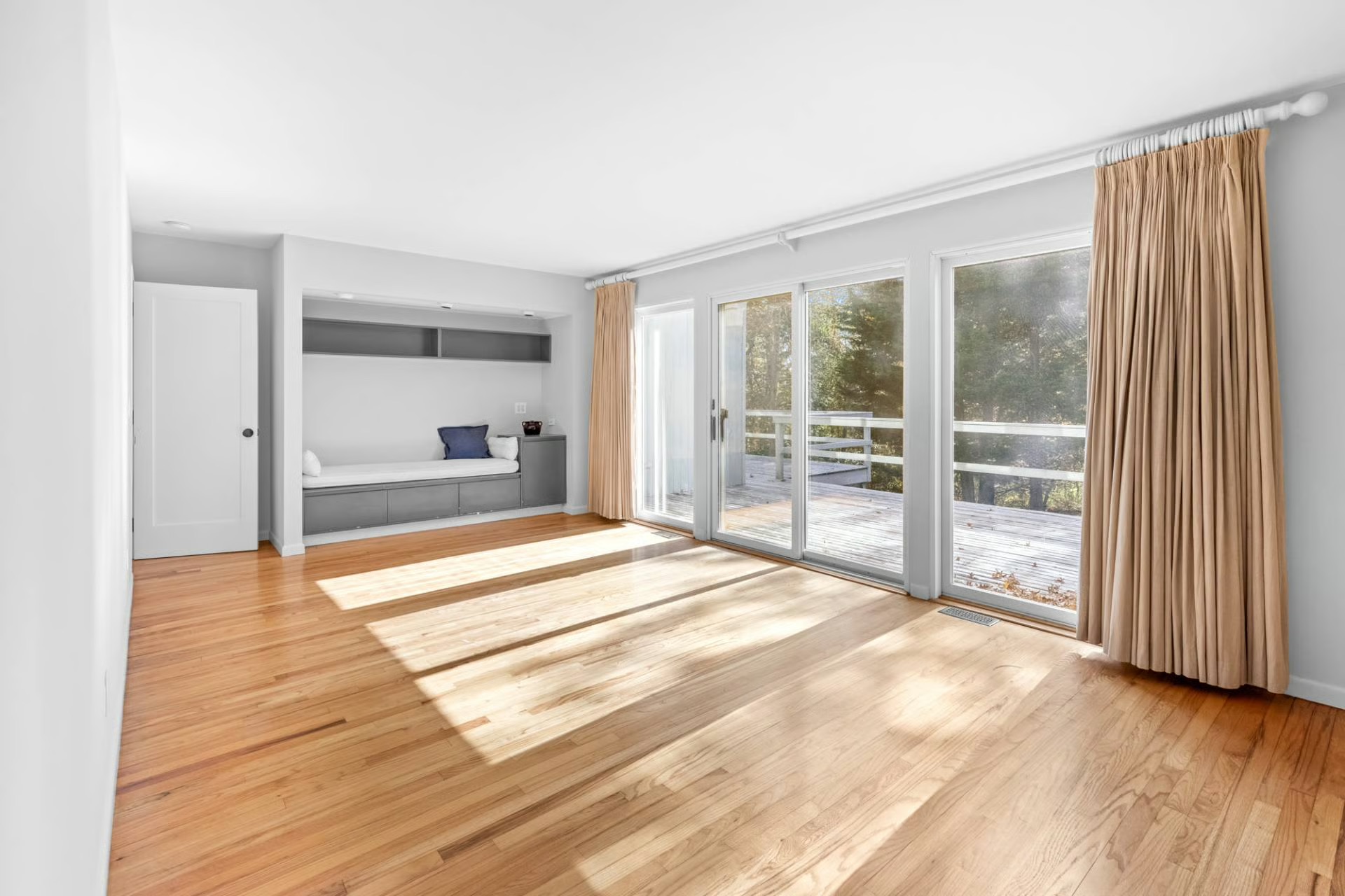 Hamptons Real Estate