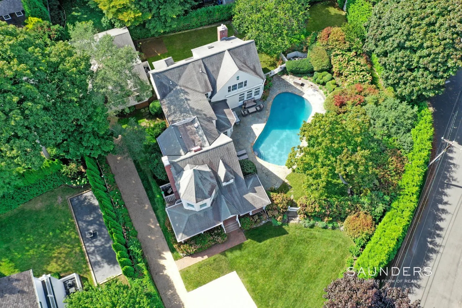 Hamptons Real Estate
