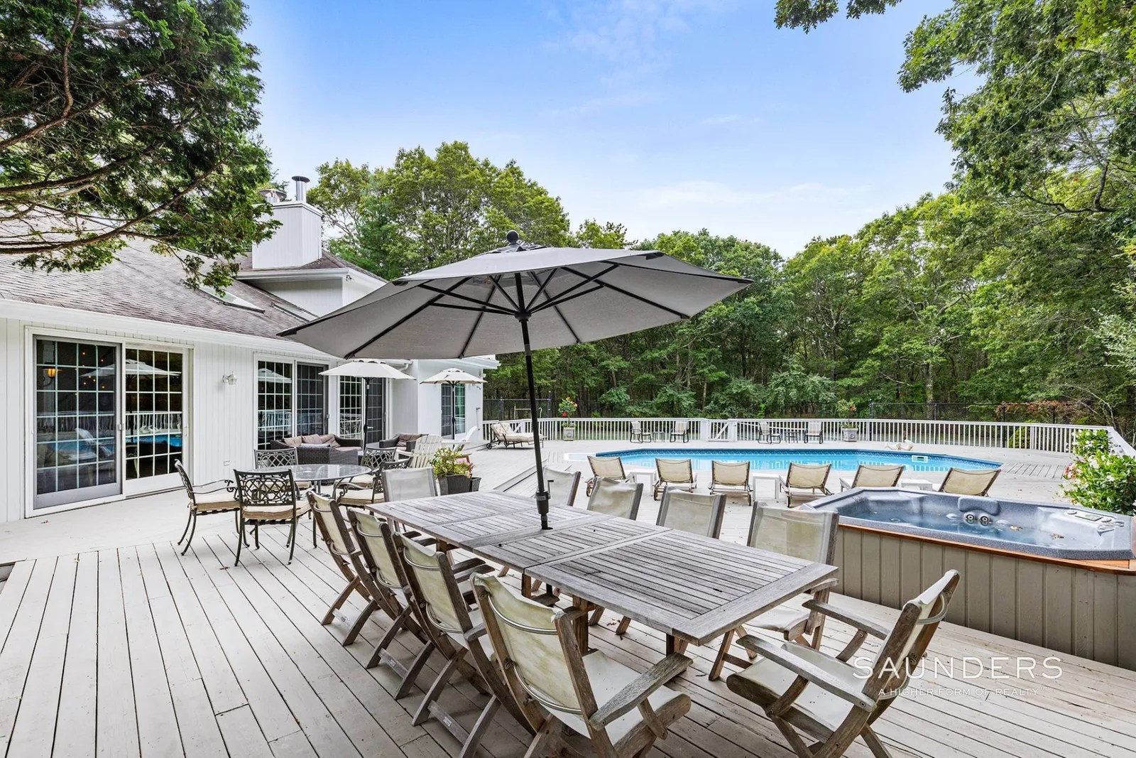 Hamptons Real Estate