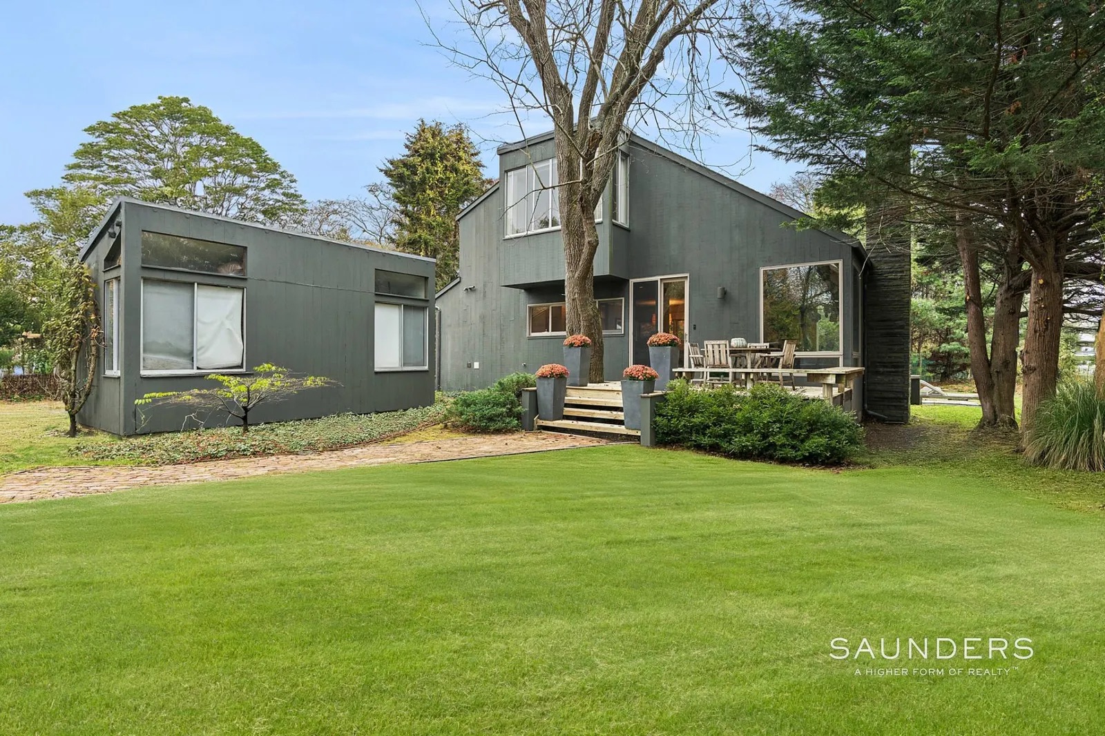 Hamptons Real Estate