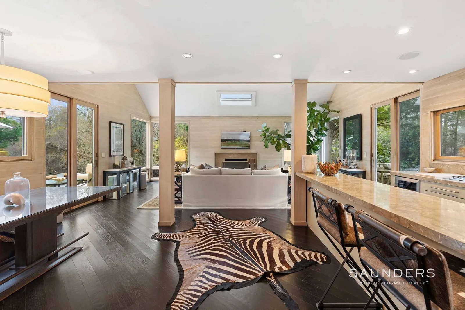 Hamptons Real Estate