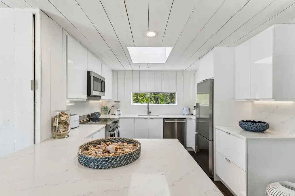 Hamptons Real Estate