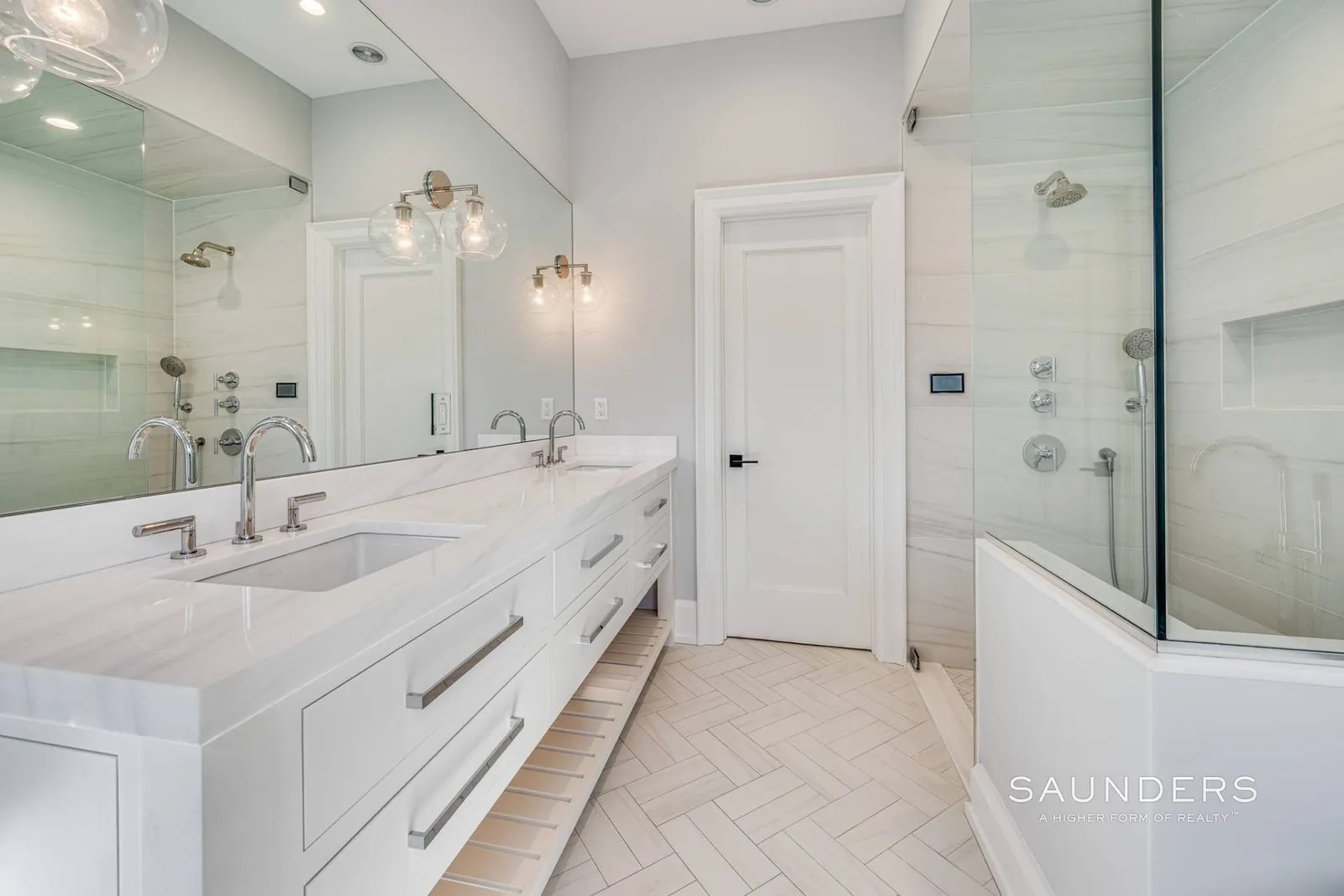 Hamptons Real Estate