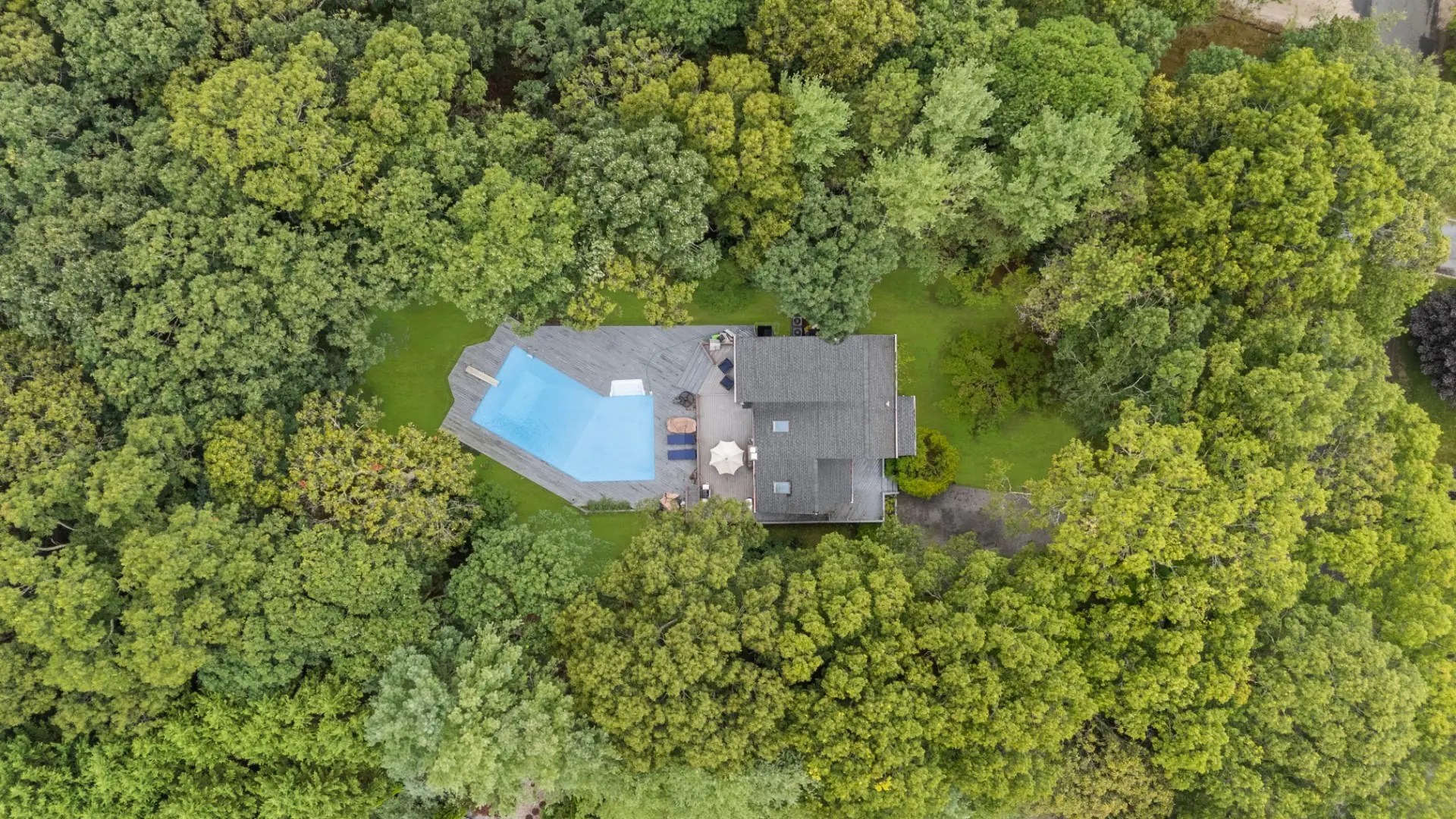 Hamptons Real Estate
