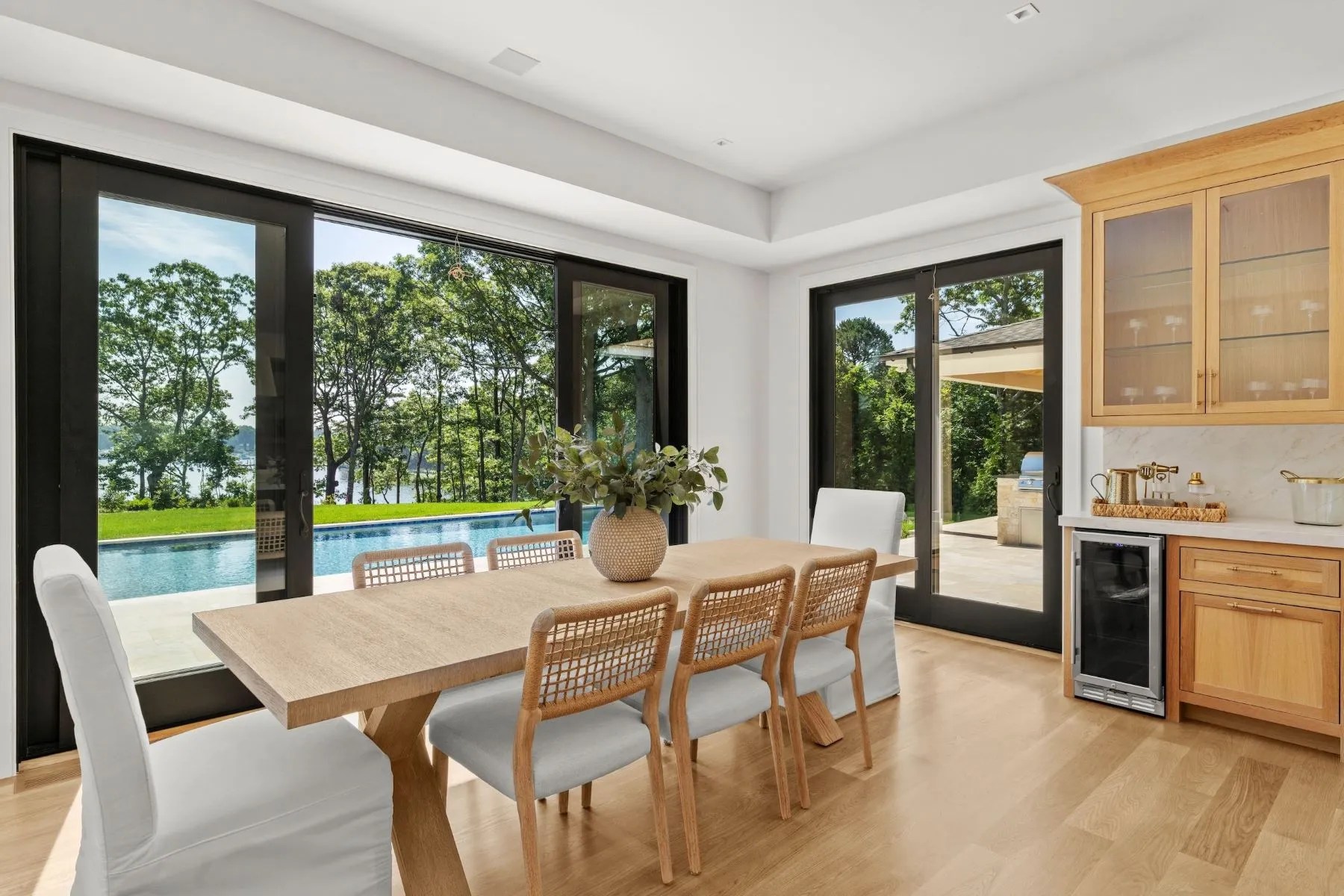 Hamptons & North Fork Real Estate
