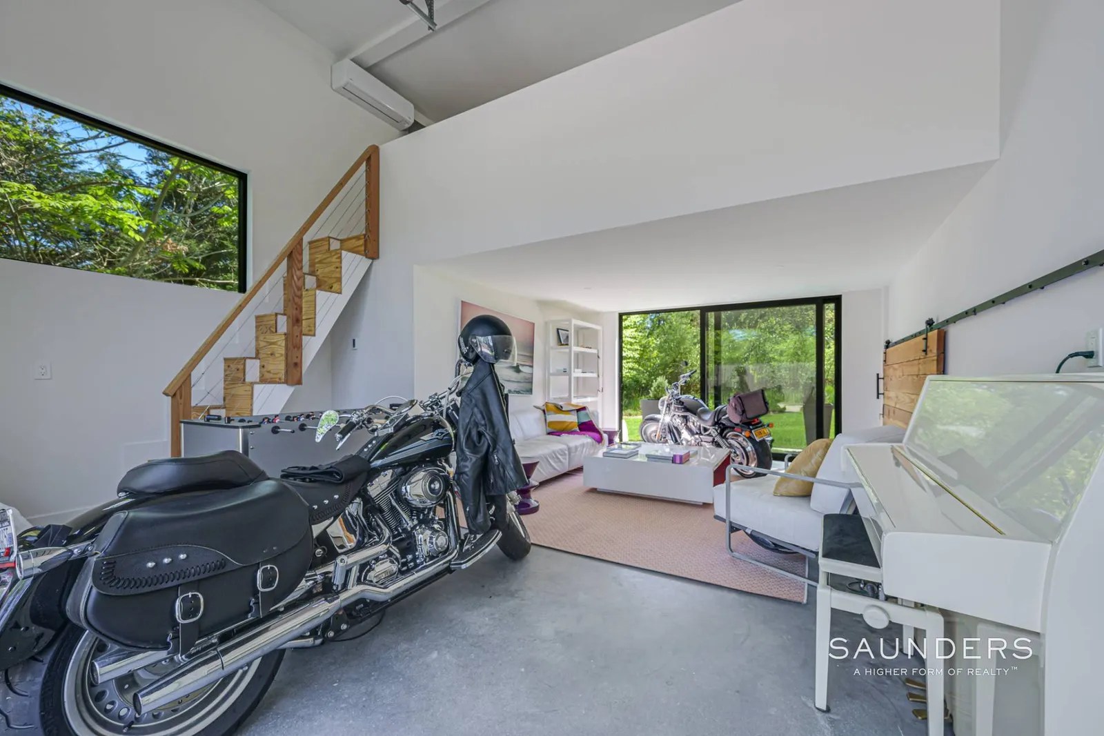 Hamptons Real Estate