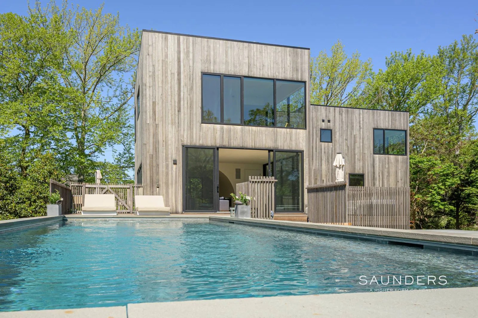 Hamptons Real Estate