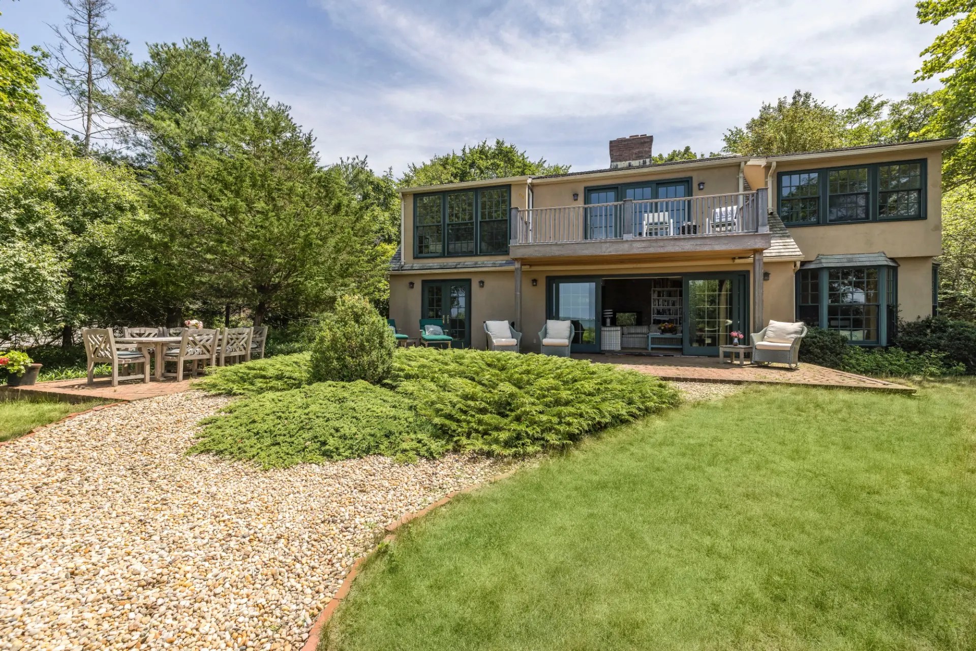 Hamptons Real Estate