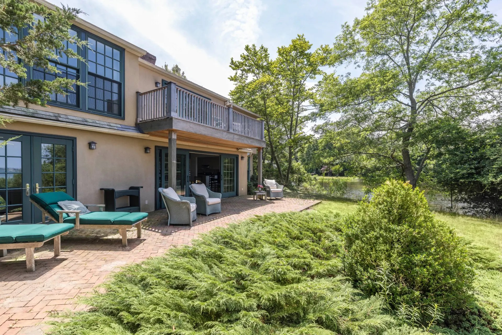 Hamptons Real Estate
