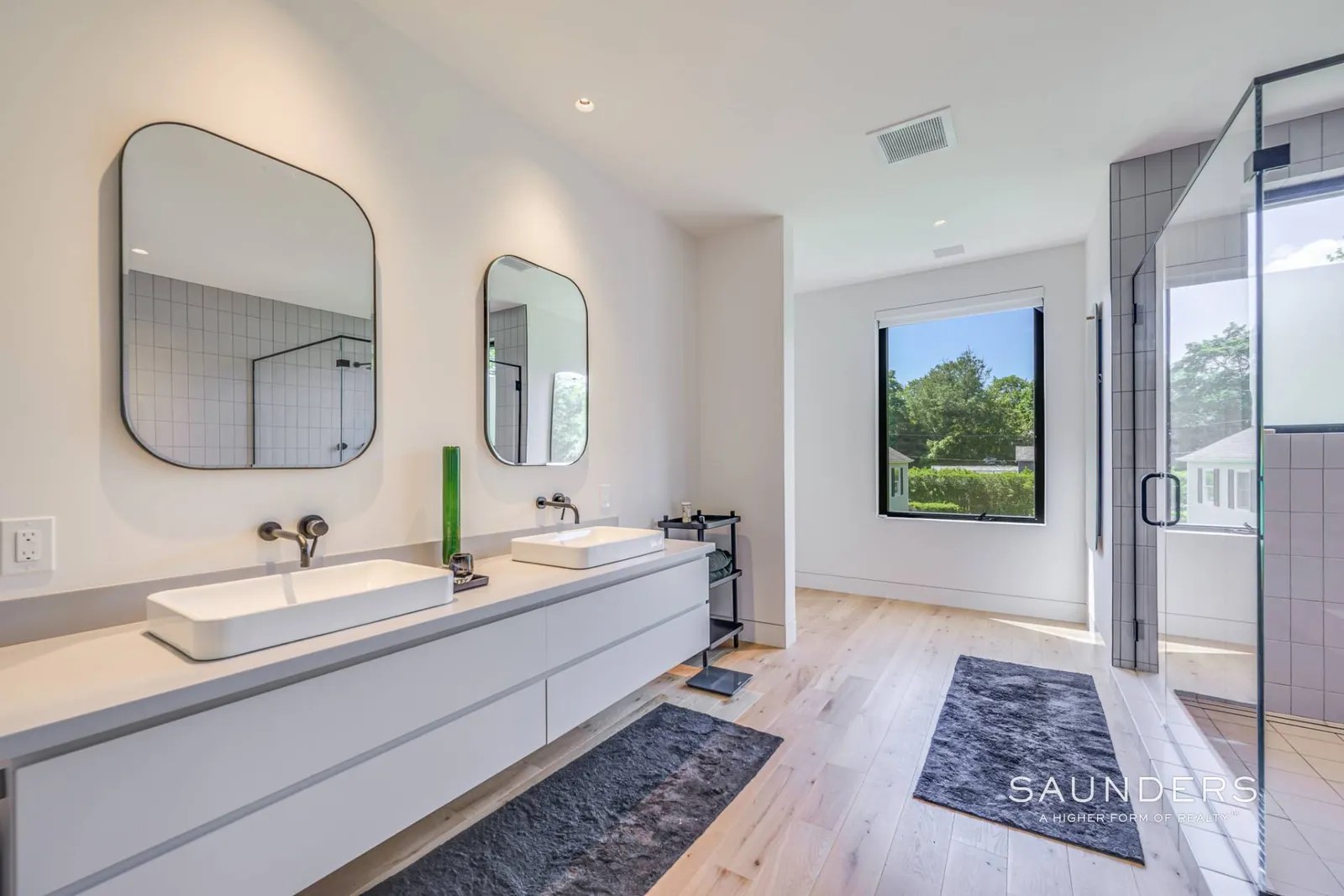 Hamptons Real Estate