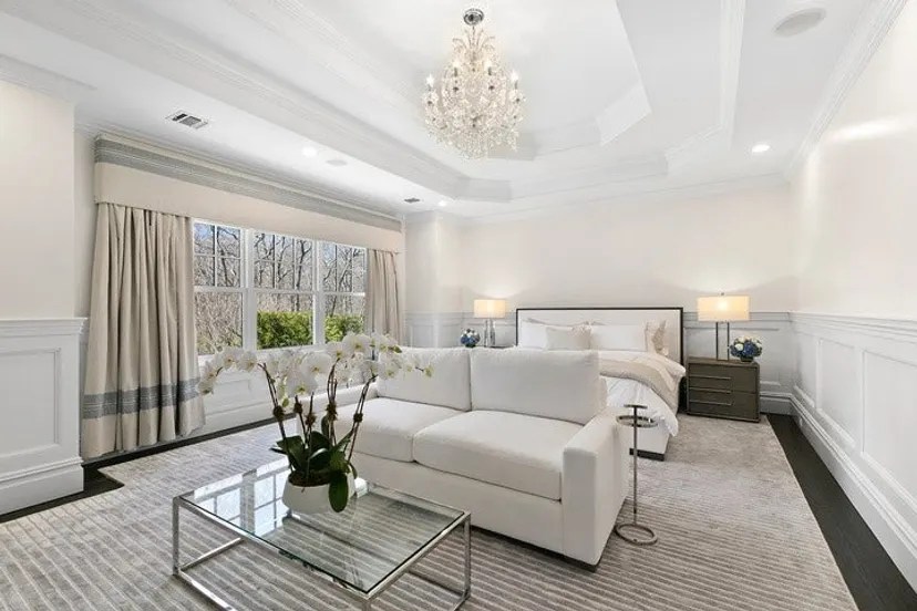 Hamptons Real Estate