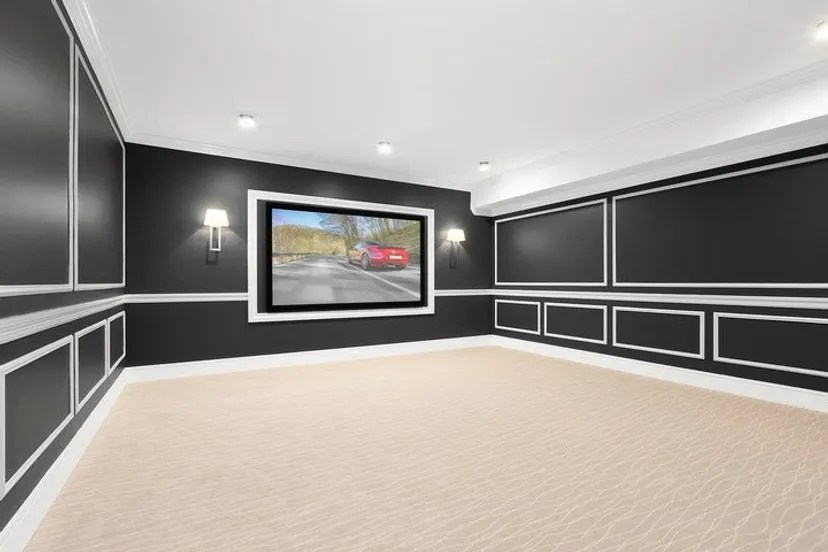 Hamptons Real Estate