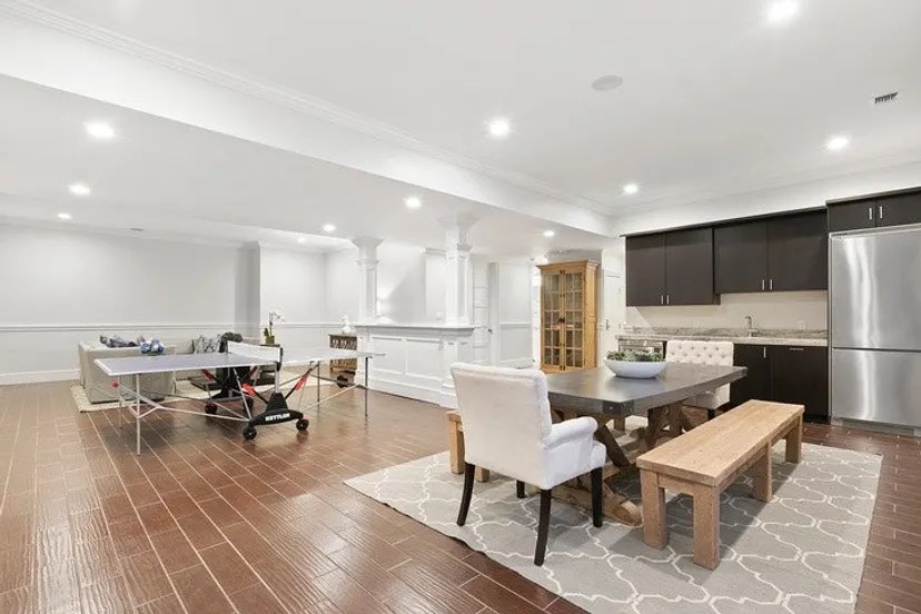 Hamptons Real Estate