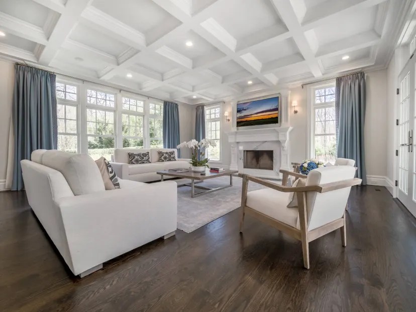 Hamptons Real Estate