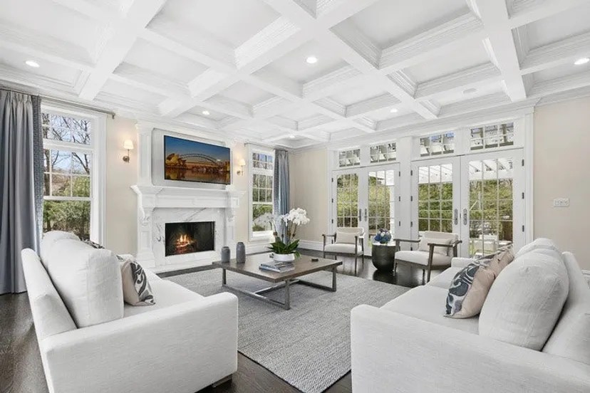 Hamptons Real Estate