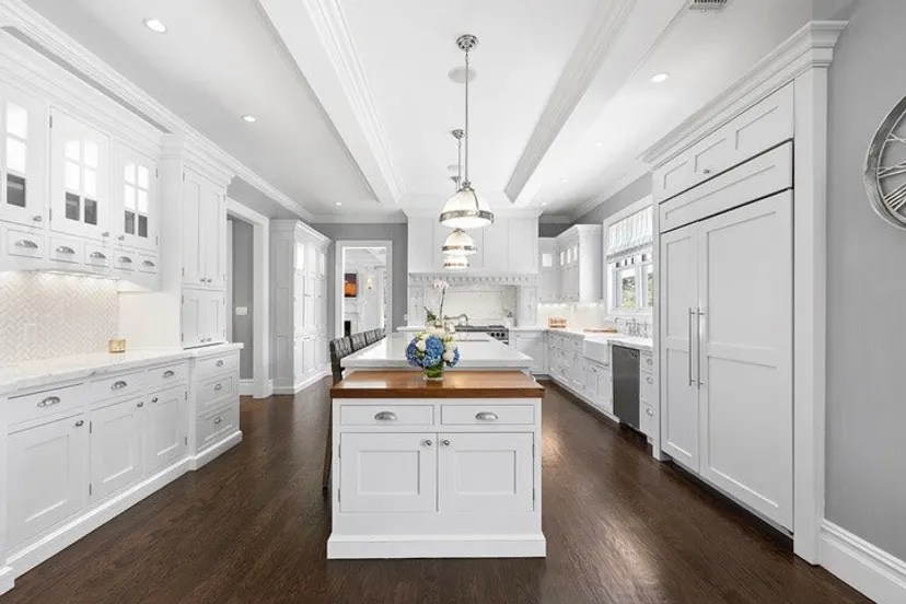Hamptons Real Estate