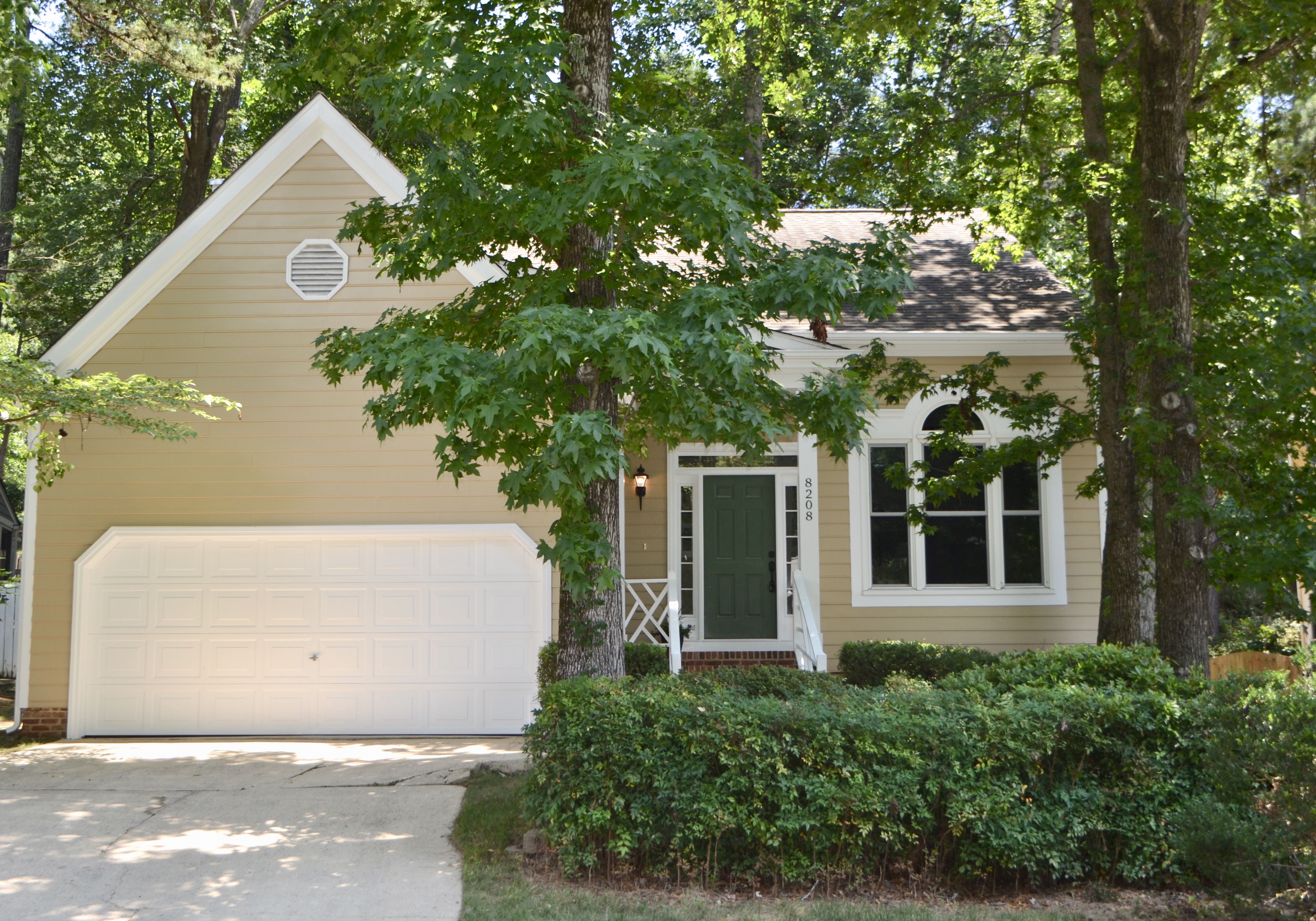 8208 Greywinds Dr, Raleigh