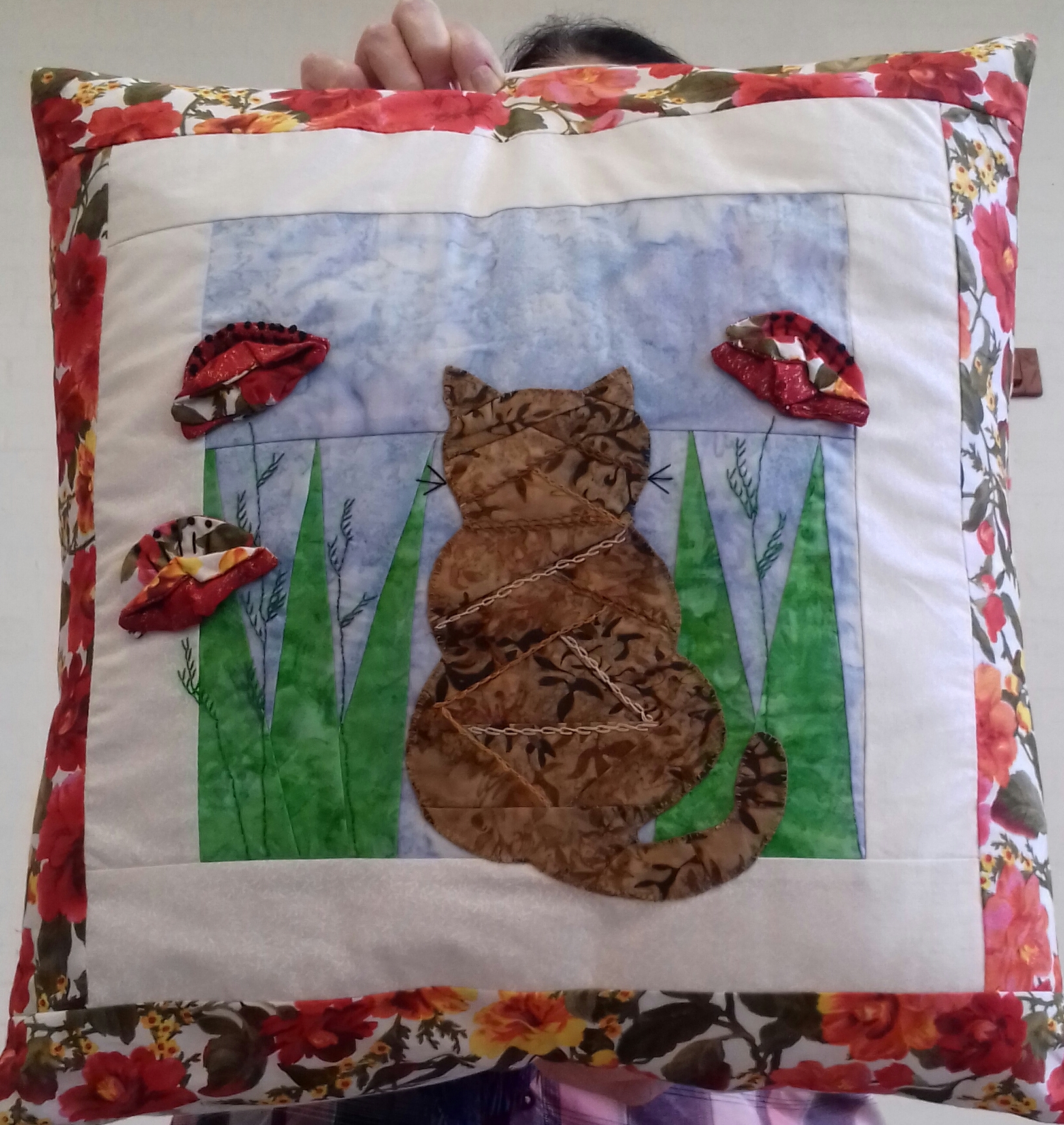 Suzanne's cushion from Debbie