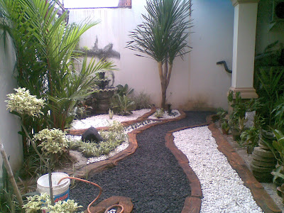 Free Gambar Taman Minimalis Taman Depan Rumah Minimalis Dengan Kolam Ikan Terkeren by www.lampunghits.com
