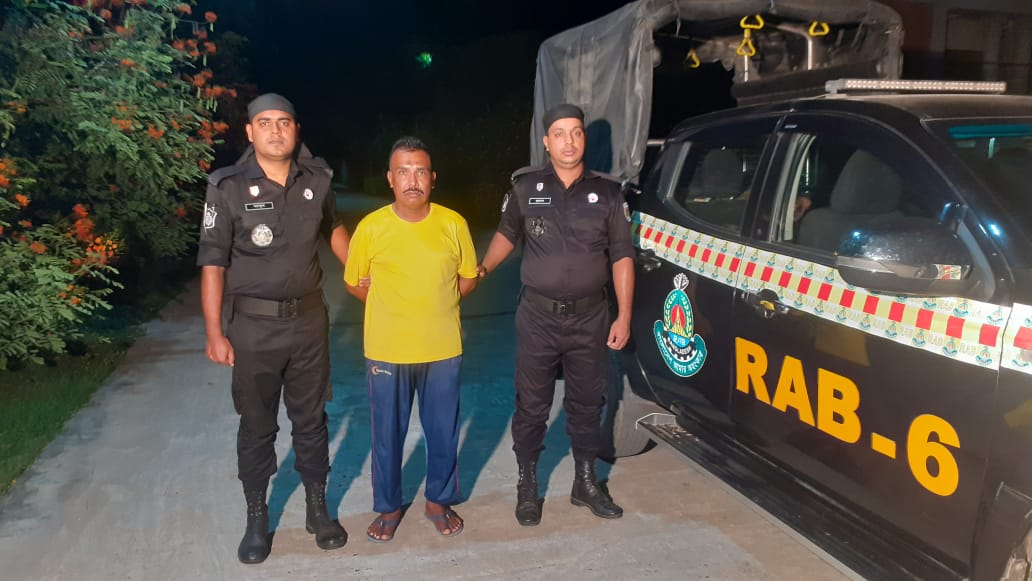 র‌্যাবের হাতে বিল্লাল হত্যা মামলার সাজাপ্রাপ্ত আসামী গ্রেফতার