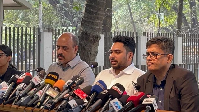 পদত্যাগ করলেন অন্তর্বর্তী সরকারের তথ্য উপদেষ্টা নাহিদ ইসলাম