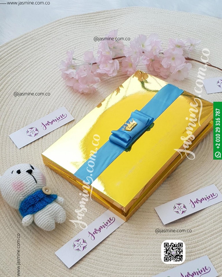 بوكس 48 قطعة شوكولاتة اسم المولود تاج ذهبي حفر ليزر للتوزيعات والمباركة (تميم Tamim) Personalized Butterfly Chocolate Box - Image 4