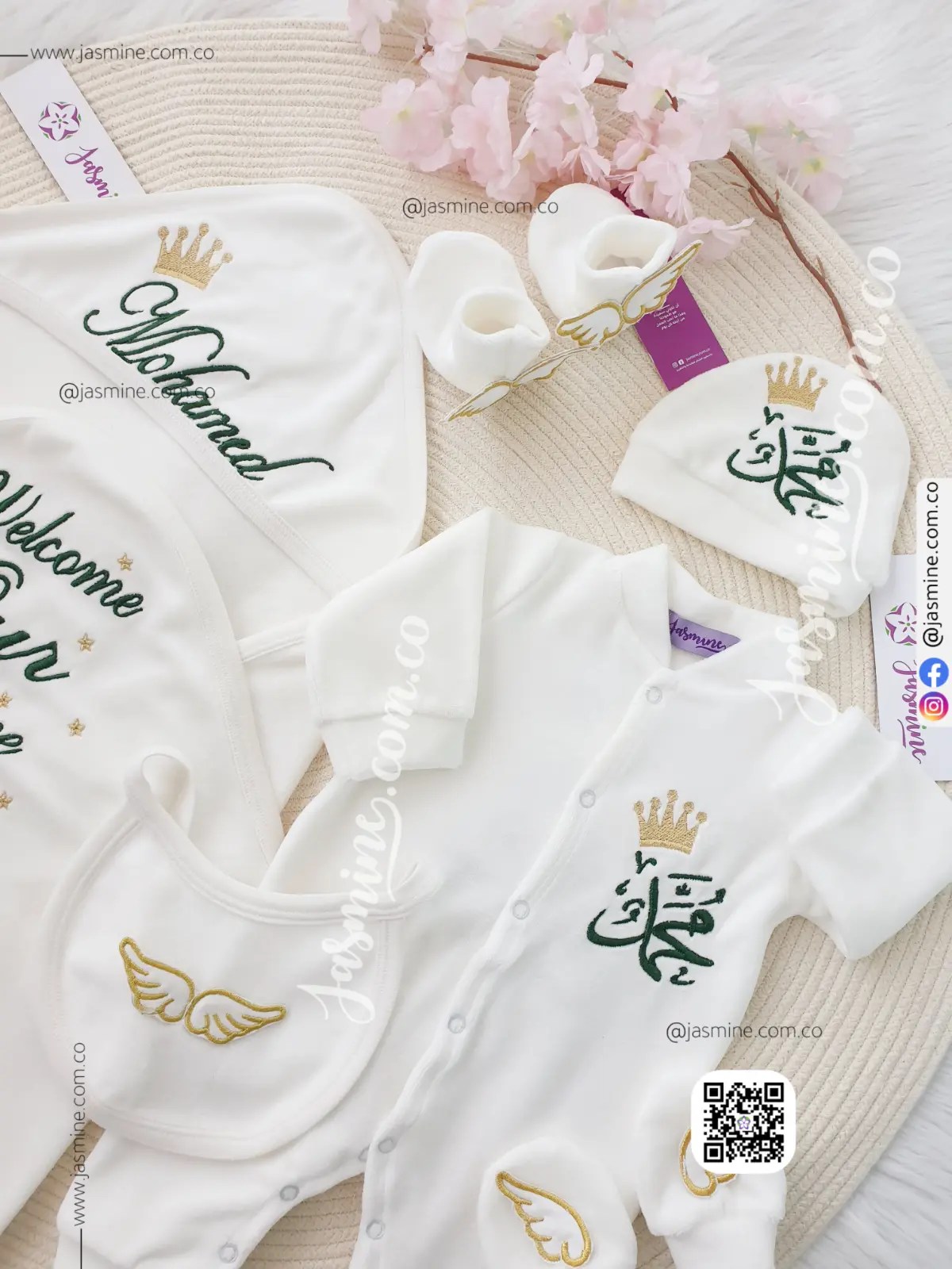 طقم مولود 6 قطع قطيفة اسم محمد newborn baby set cotton clothes embroidery name ( MOHAMED)