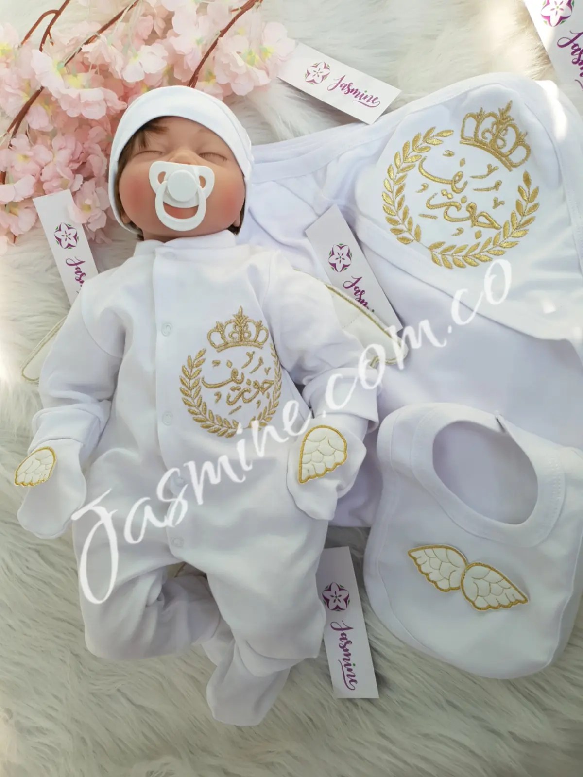 طقم استقبال مولود تطريز 6 قطع قطن صيفي (جوزيف Joseph) سنبلة جناحات بارزة