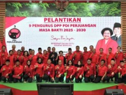 Dinamika Politik PDI Perjuangan: Hasto Kristiyanto Dilantik Kembali Sebagai Sekjen