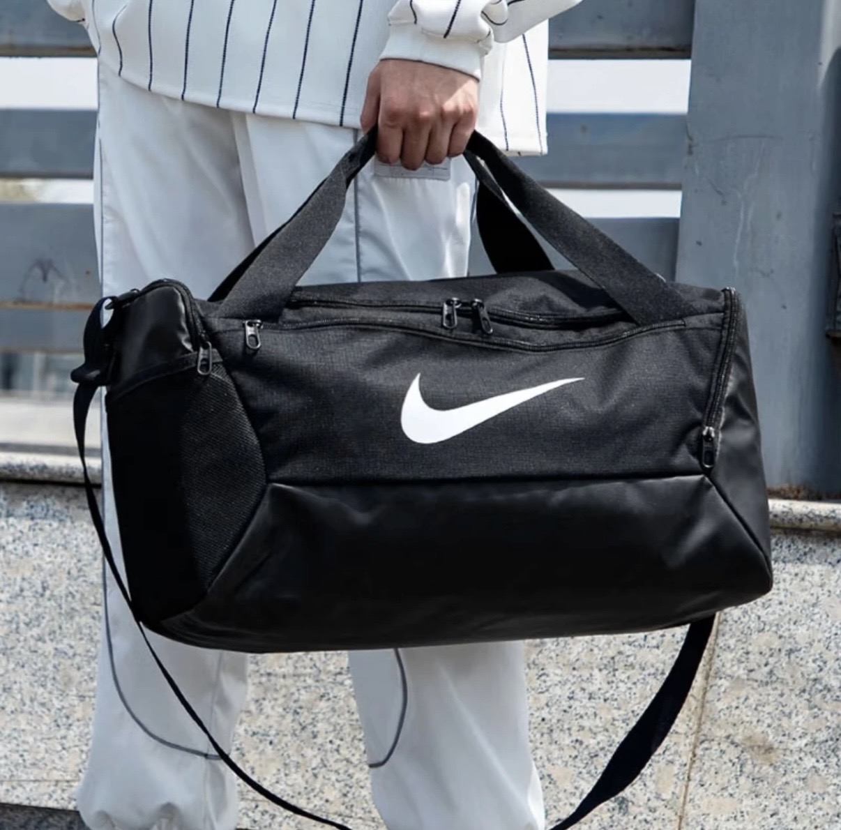 Nike Brasilia 雙拉鏈 運動健身包包 黑色