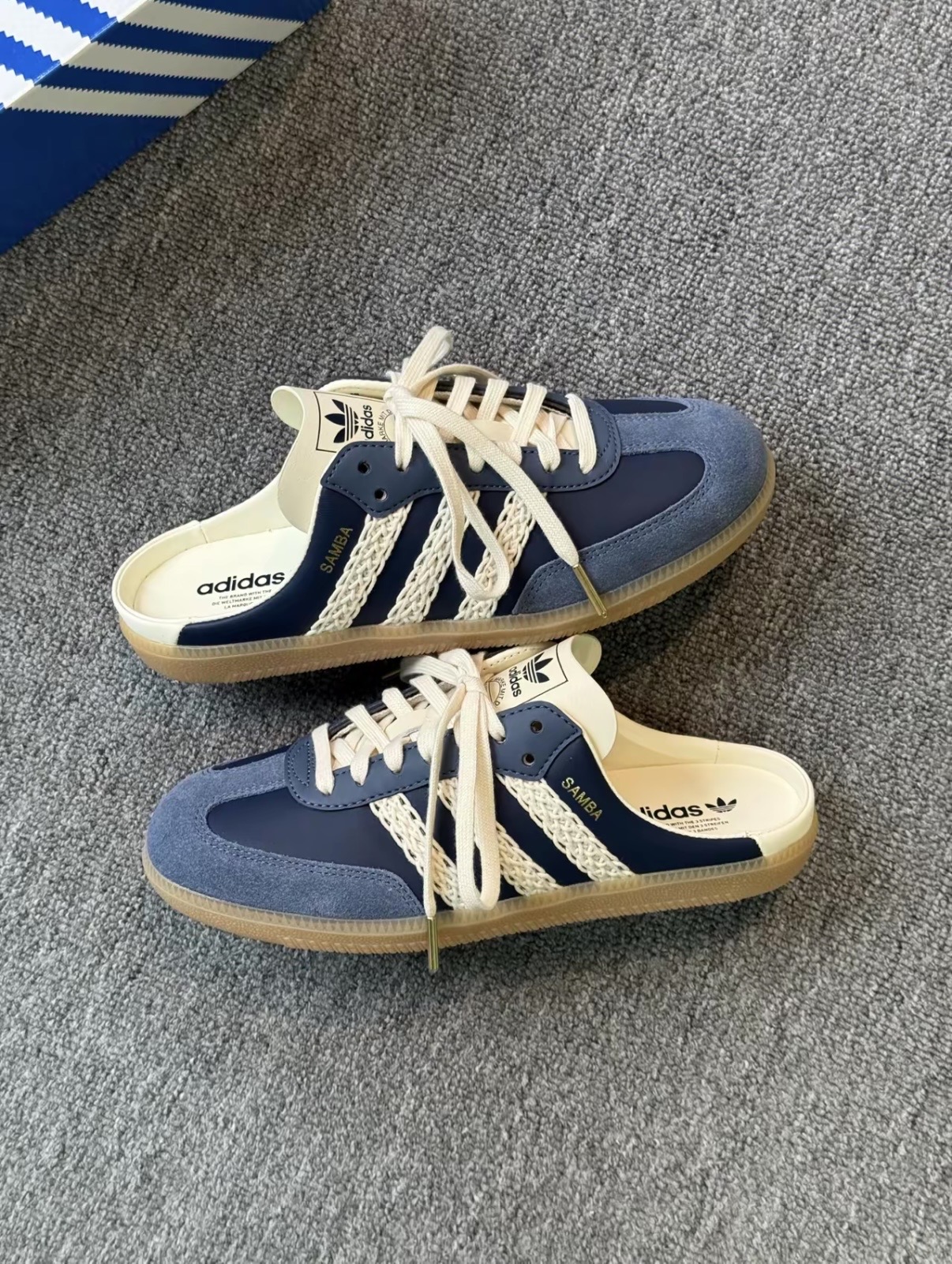 Adidas Samba Mule 半拖新色登場！麂皮鞋頭 編織線條 藏藍 粉白 HP5052 HP5053