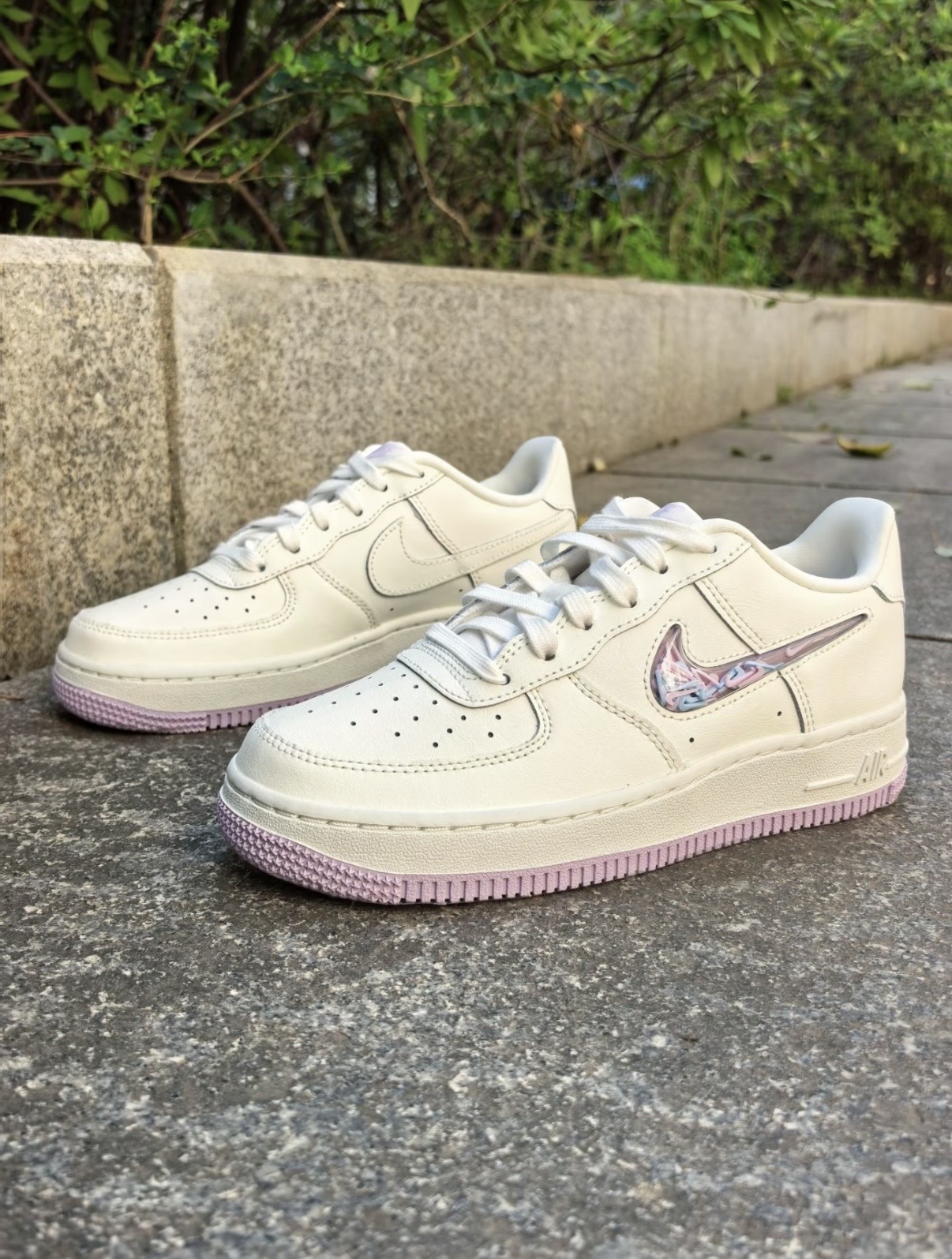 Nike Air Force 1 透明Swoosh 小勾勾 香芋奶白 IQ9795-151 女款