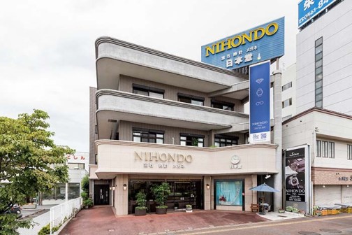 2025AICHI_nihondo_1 店はジブリパークも近い瀬戸市の中心にある