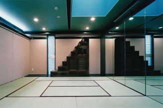 2026aichi_asch12 大きな鏡と畳を備えた着付け室「檀渓通店」。着物に合わせたアップヘアやメイク等和装に関する一切をワンストップで提供