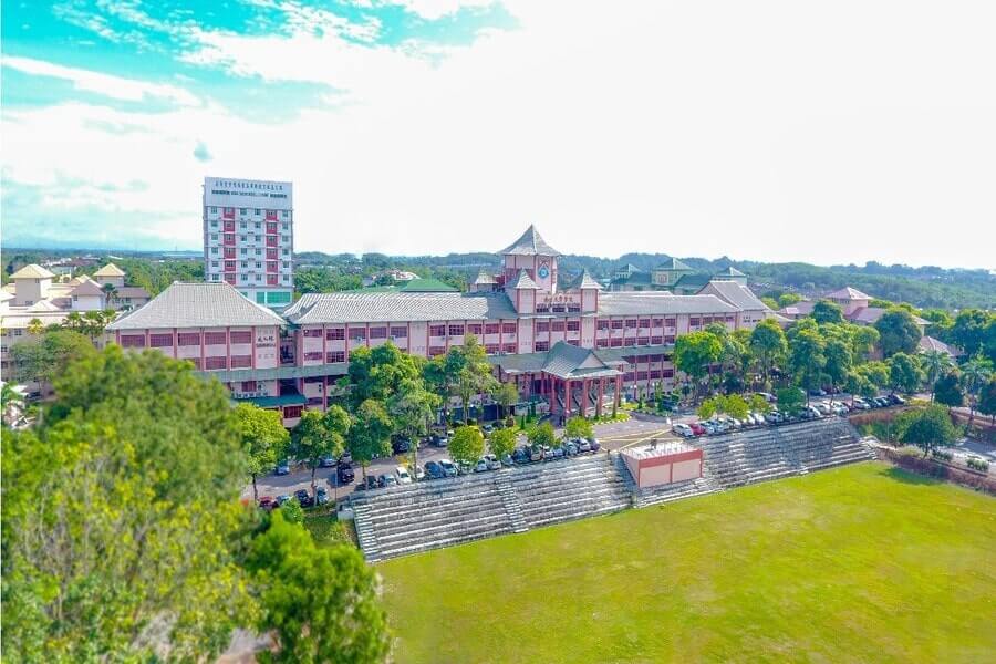 新山十大精选大学学院